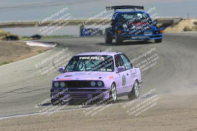 media/Jun-05-2022-CalClub SCCA (Sun) [[19e9bfb4bf]]/Group 4/Race/